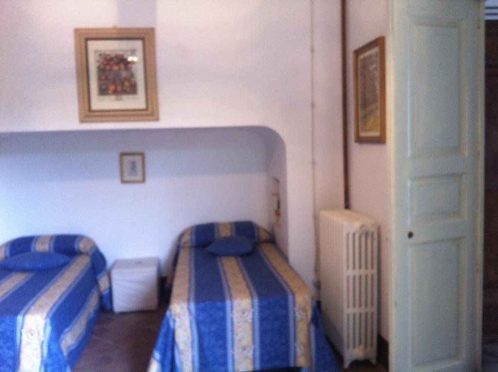 La Rocca Della Rosa Villa Zafferana Etnea Habitación foto